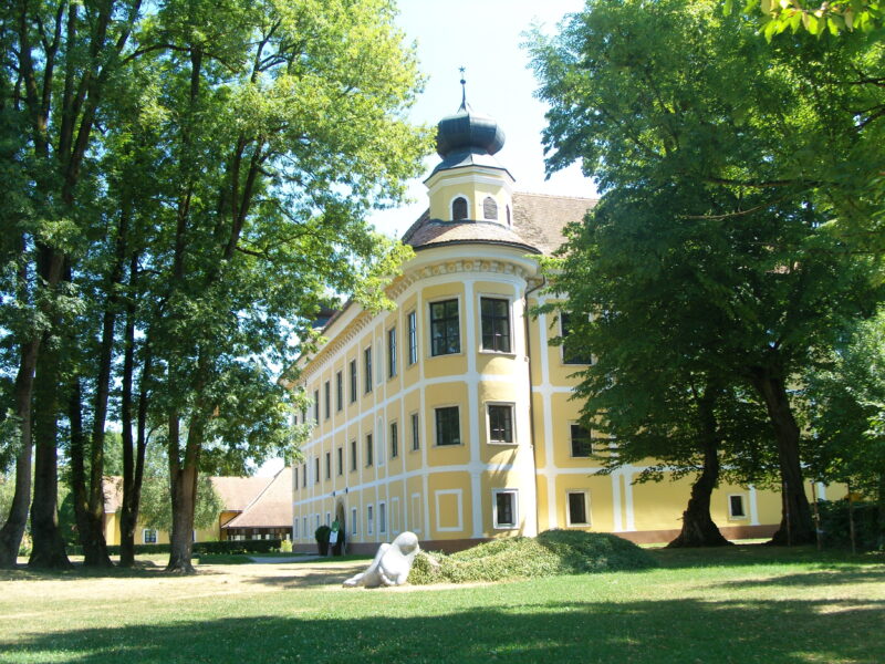 Beitragsfoto: © DJ3tausend, via Wikimedia Commons, lizenziert unter CC BY-SA 3.0